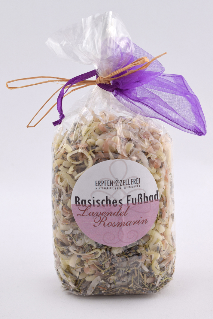 Fußbad "Seifenflocken mit Kräutern" LAVENDEL ROSMARIN Fußbad "Seifenflocken mit Kräutern" LAVENDEL ROSMARIN